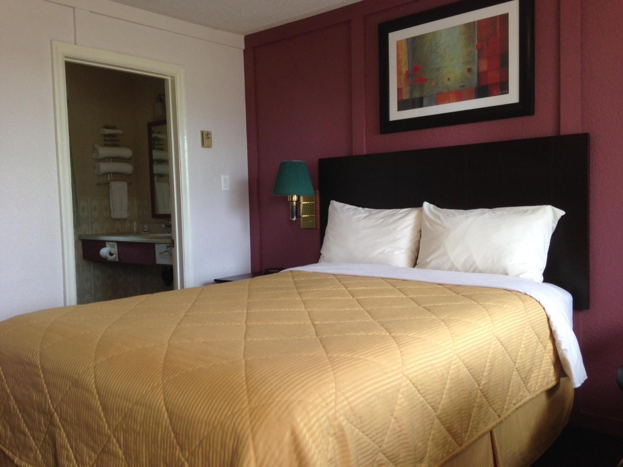Country Squire Motel Arnprior Habitación foto
